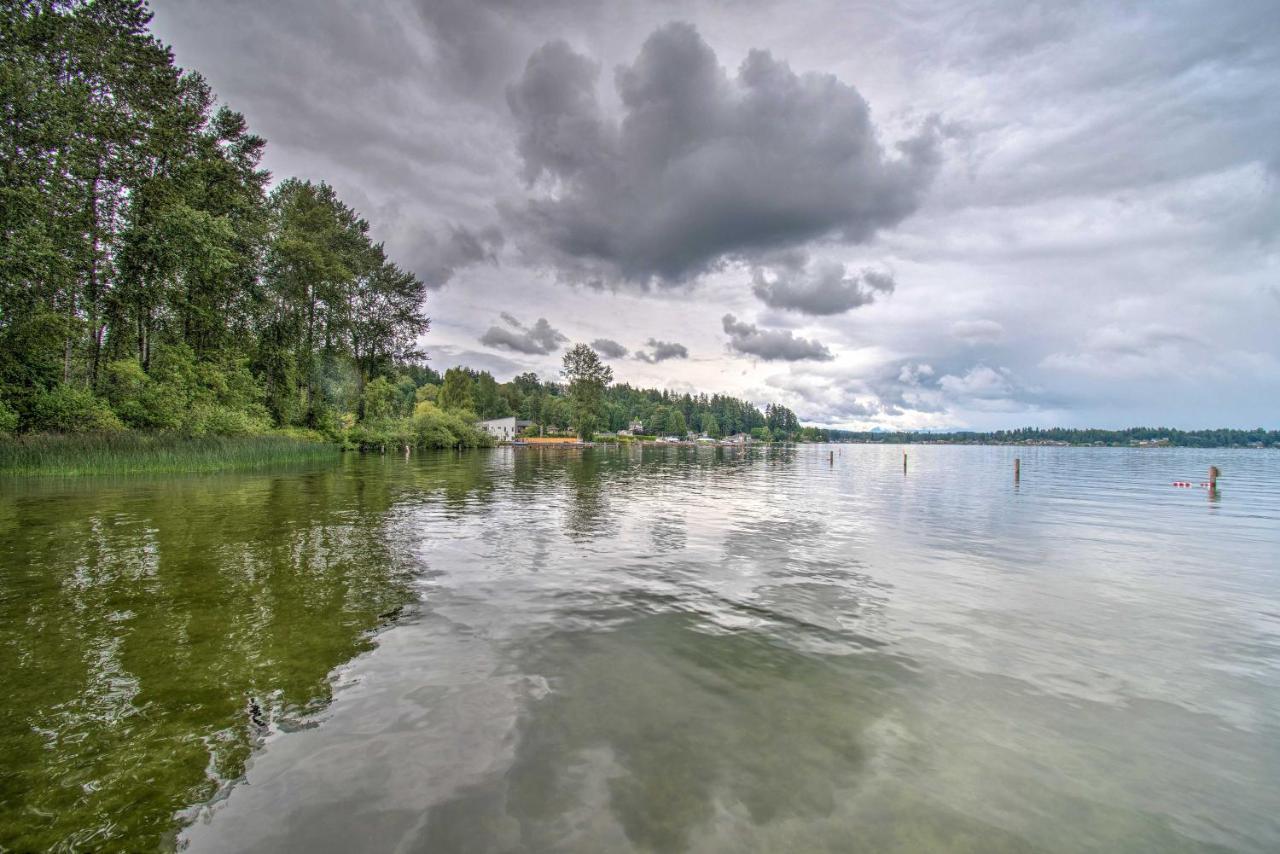 Charming Updated Retreat Walk To Lake Stevens! Экстерьер фото